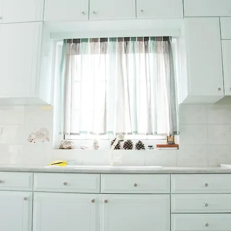 Maisonette By The Agioi Apostoli